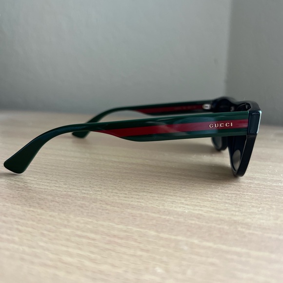 Gucci Men’s Polarized sunglasses GG0341S - Picture 11 of 16